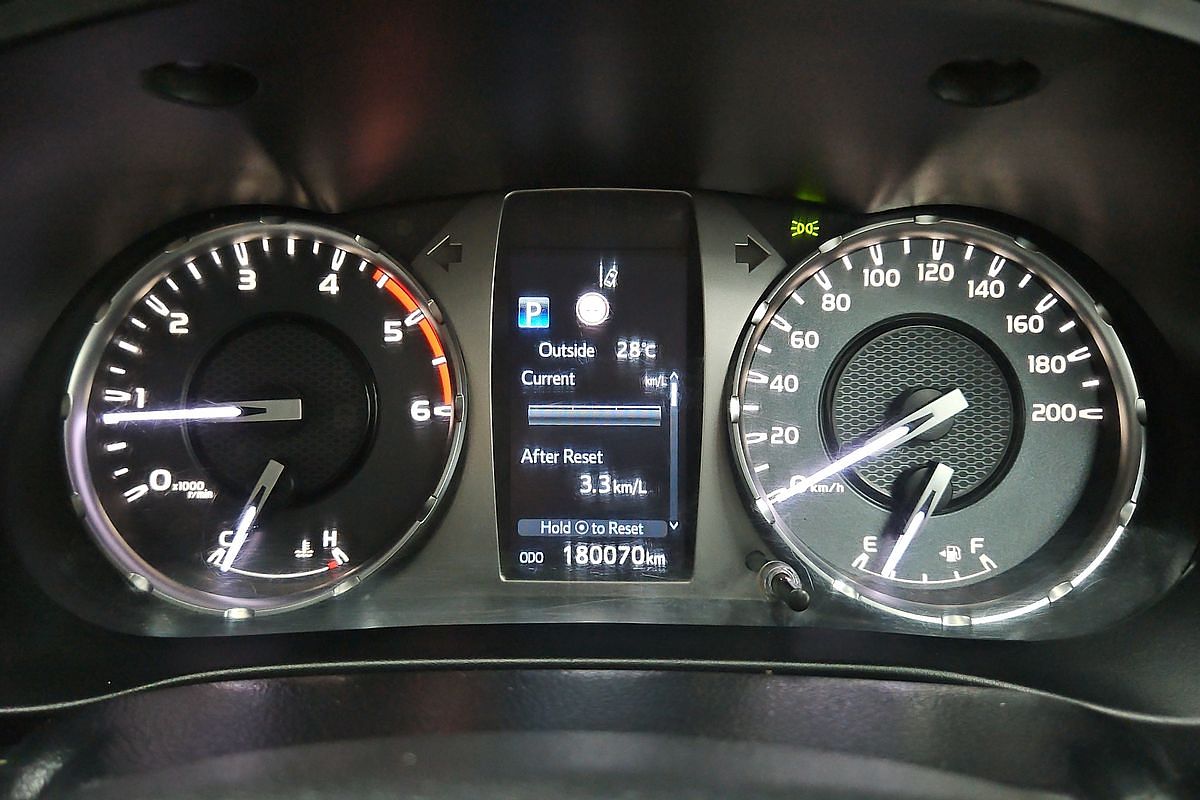 2021 Toyota Hilux SR GUN126R 4X4