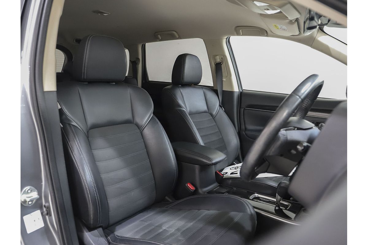 2019 Mitsubishi Outlander LS ZL