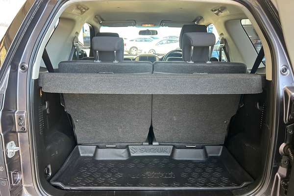 2016 Suzuki Grand Vitara Navigator JB