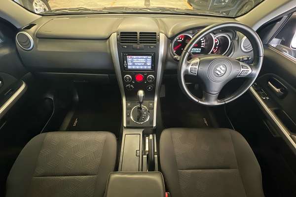 2016 Suzuki Grand Vitara Navigator JB