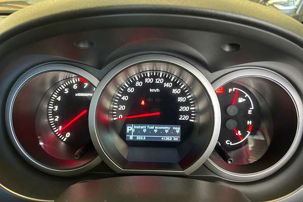 2016 Suzuki Grand Vitara Navigator JB