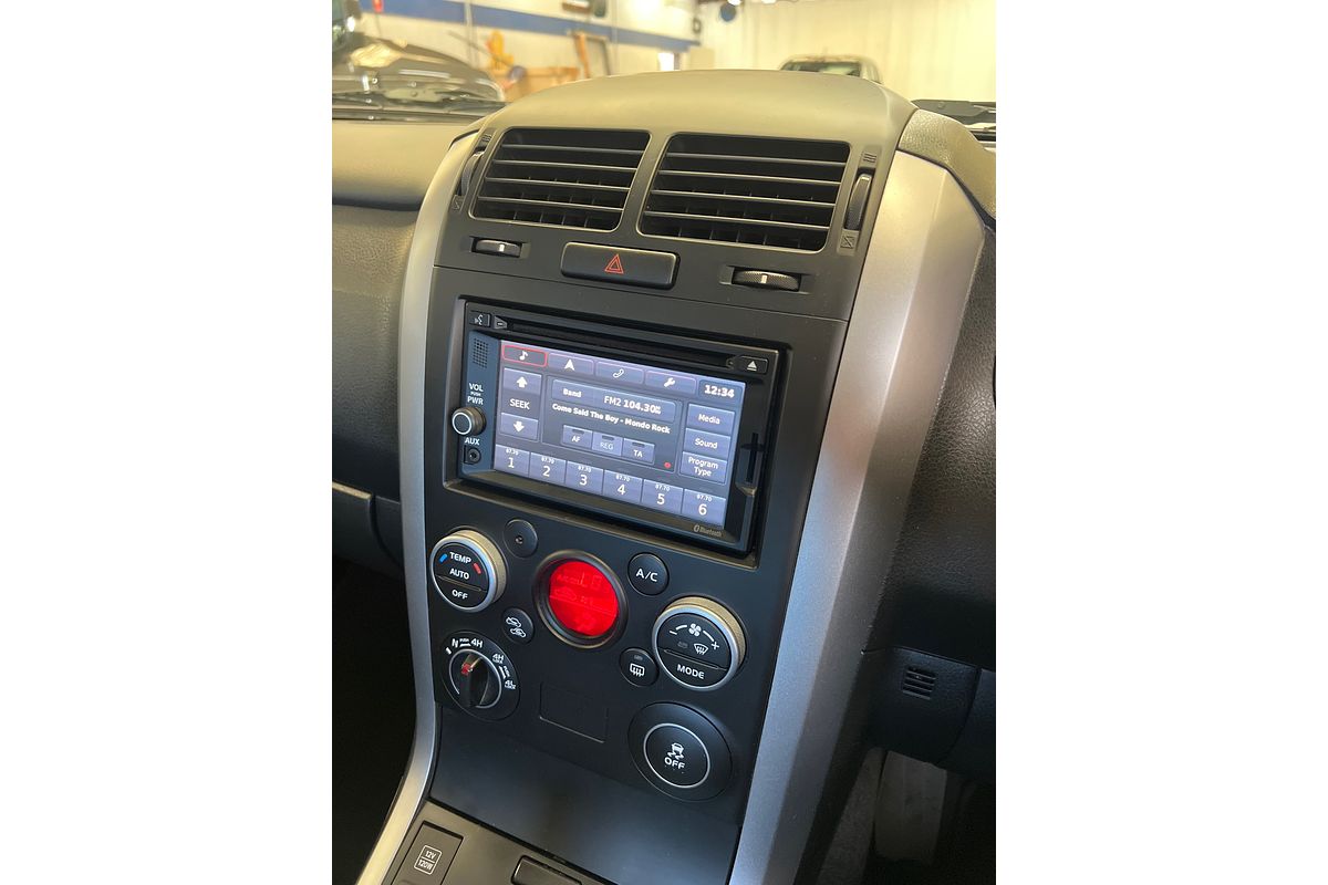 2016 Suzuki Grand Vitara Navigator JB