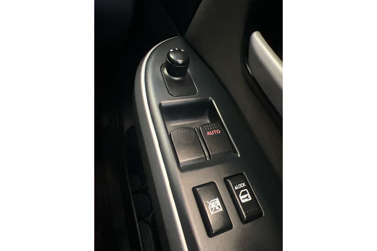 2016 Suzuki Grand Vitara Navigator JB