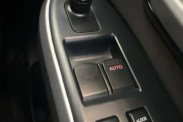 2016 Suzuki Grand Vitara Navigator JB