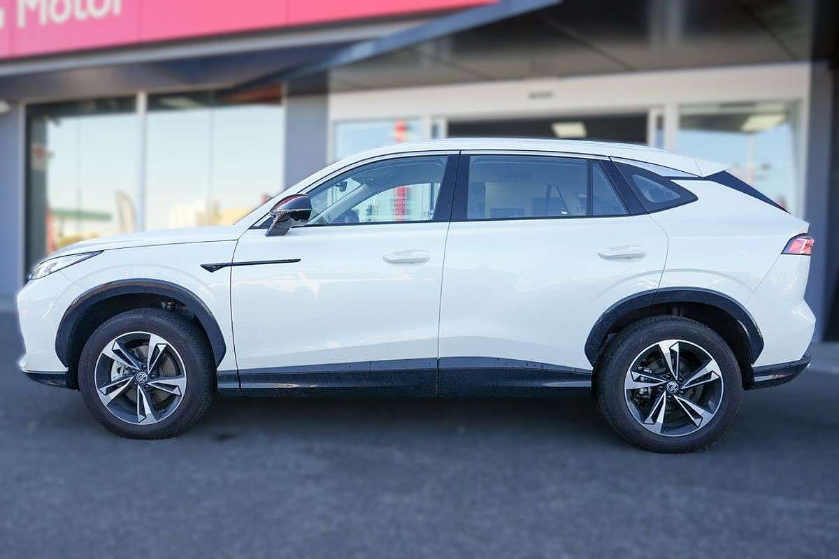 2025 MG HS Super Hybrid Excite AS33P