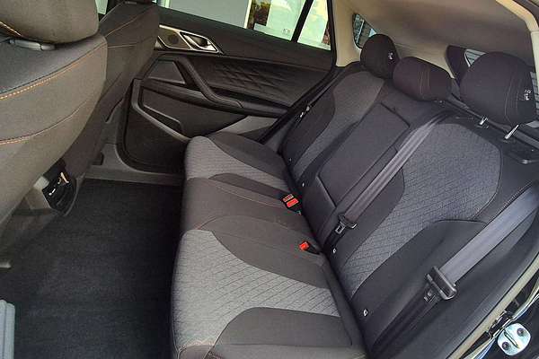 2025 MG HS Super Hybrid Excite AS33P