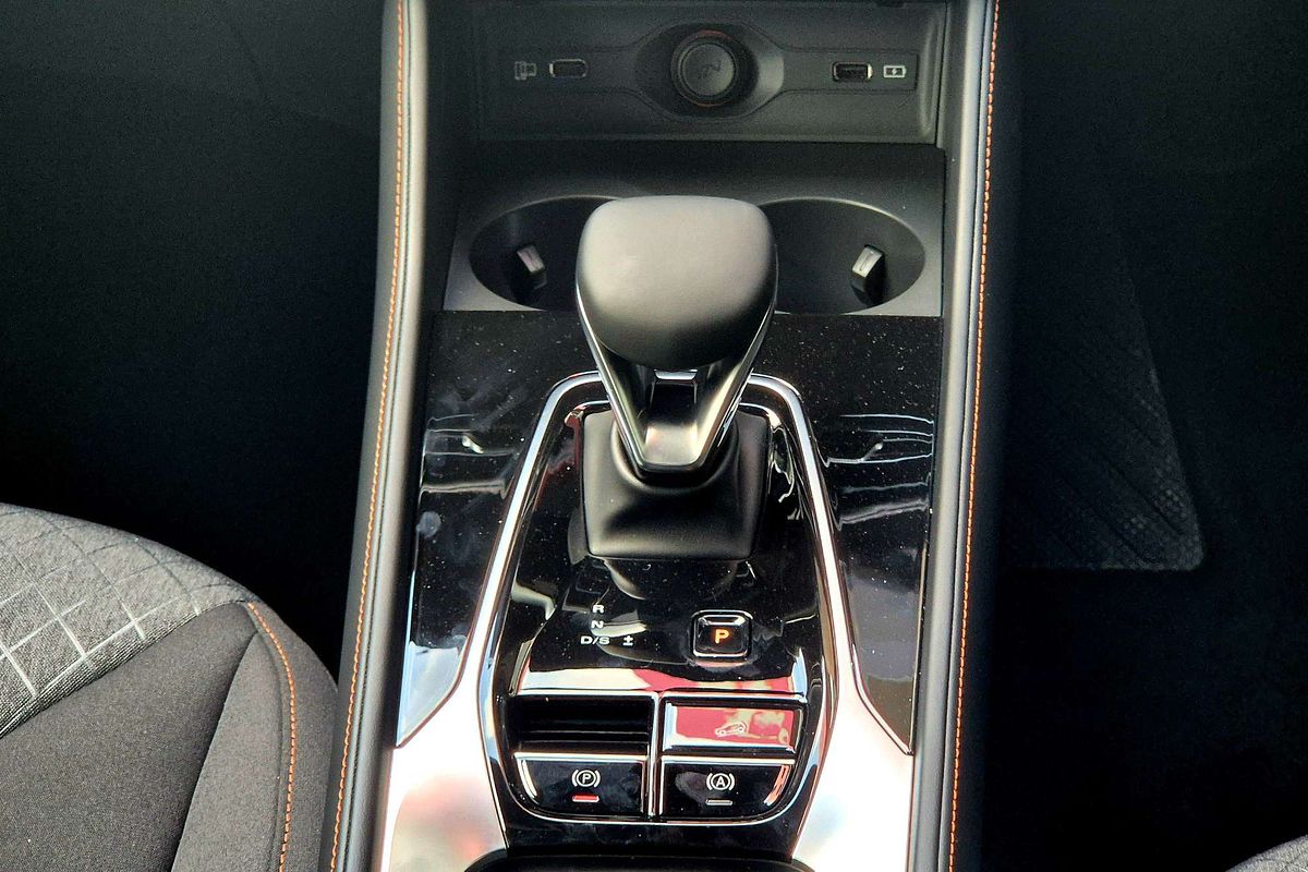 2025 MG HS Super Hybrid Excite AS33P