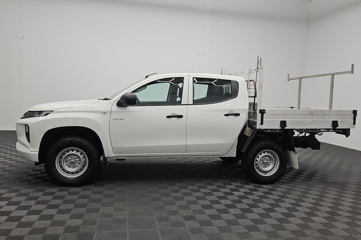 2022 Mitsubishi Triton GLX MR 4X4