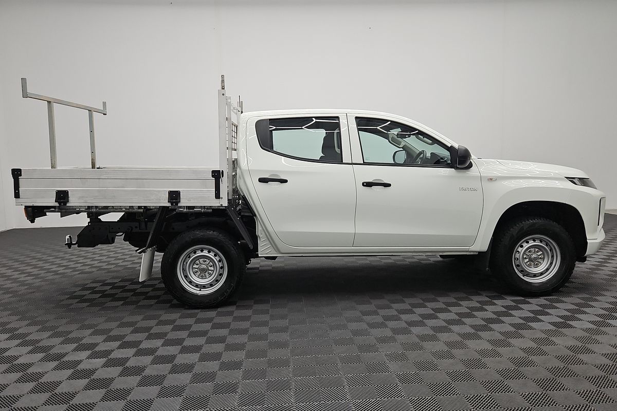 2022 Mitsubishi Triton GLX MR 4X4