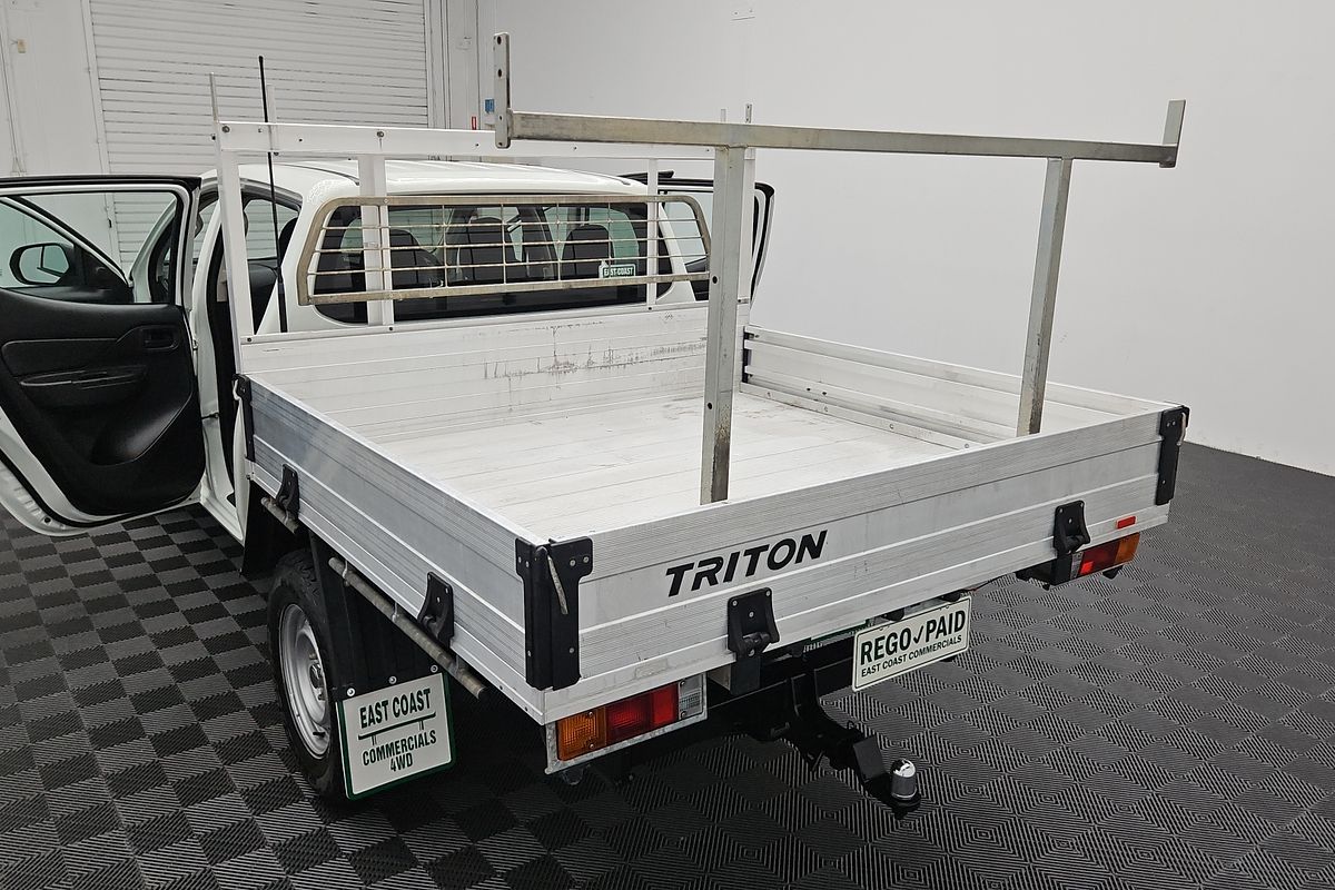 2022 Mitsubishi Triton GLX MR 4X4