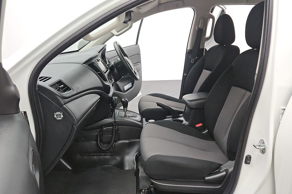 2022 Mitsubishi Triton GLX MR 4X4