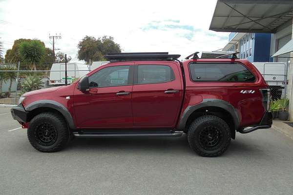 2022 Isuzu D-MAX X-TERRAIN 4X4