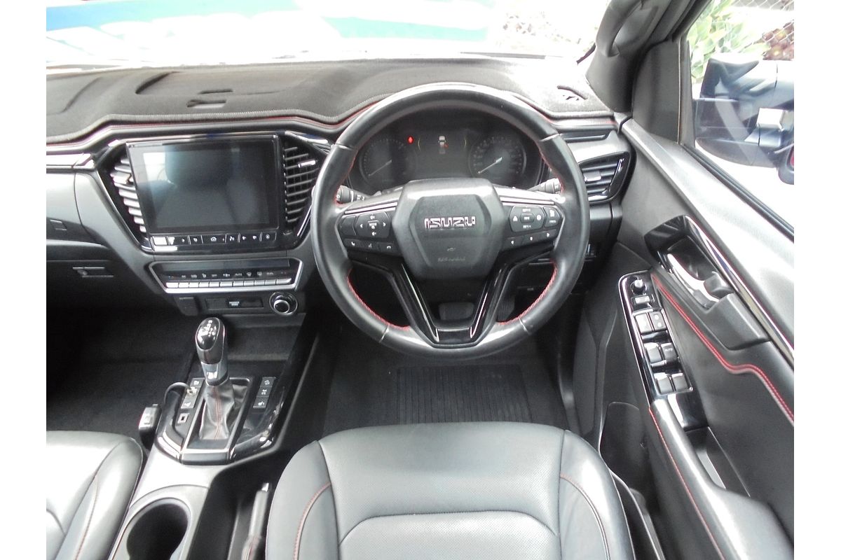 2022 Isuzu D-MAX X-TERRAIN 4X4