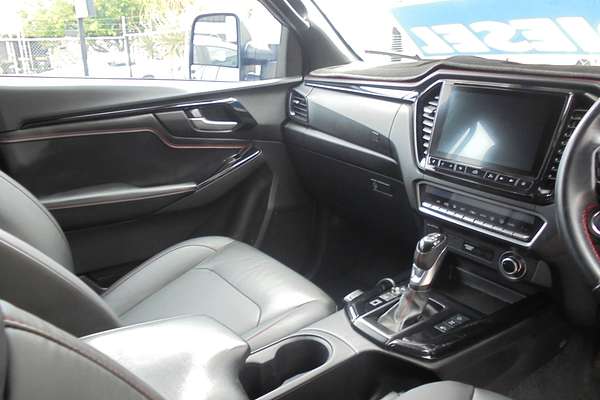 2022 Isuzu D-MAX X-TERRAIN 4X4