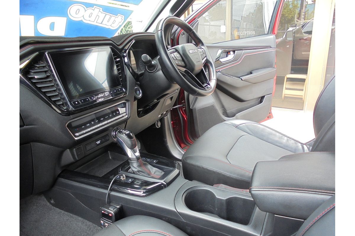 2022 Isuzu D-MAX X-TERRAIN 4X4