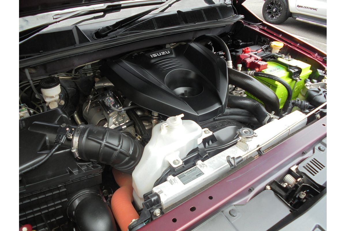 2022 Isuzu D-MAX X-TERRAIN 4X4