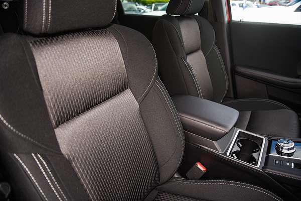 2025 Mitsubishi Outlander LS ZM