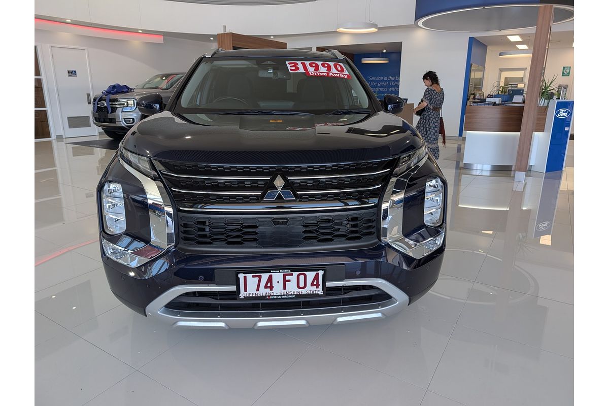 2022 Mitsubishi Outlander LS ZM