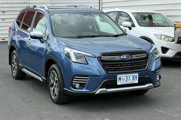 2022 Subaru Forester Hybrid L S5