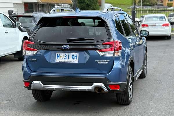 2022 Subaru Forester Hybrid L S5