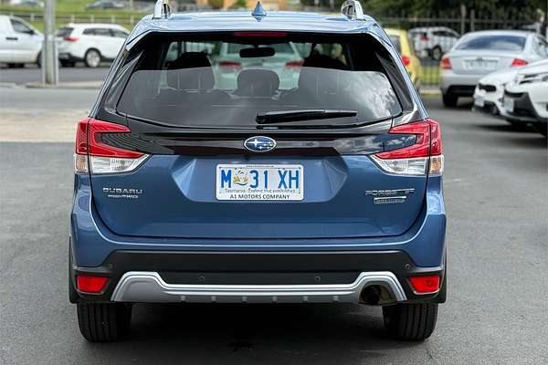 2022 Subaru Forester Hybrid L S5