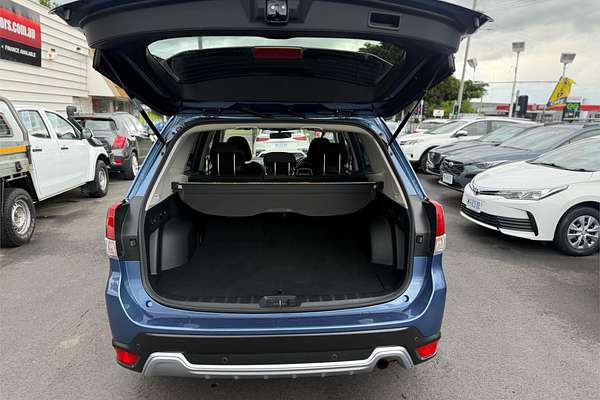 2022 Subaru Forester Hybrid L S5