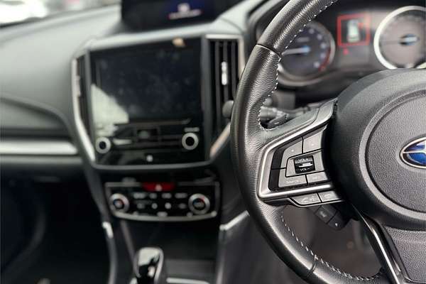 2022 Subaru Forester Hybrid L S5