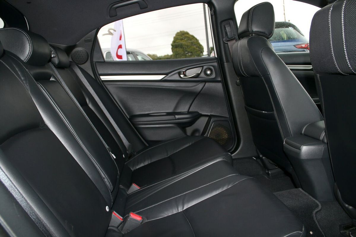 2017 Honda Civic VTi-LX 10th Gen