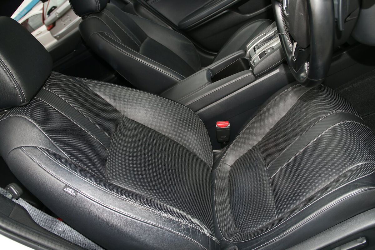 2017 Honda Civic VTi-LX 10th Gen