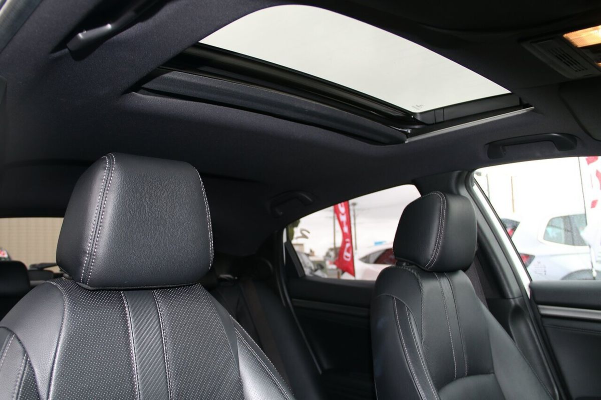 2017 Honda Civic VTi-LX 10th Gen