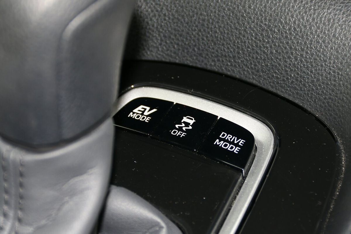 2020 Toyota Corolla Ascent Sport Hybrid ZWE211R