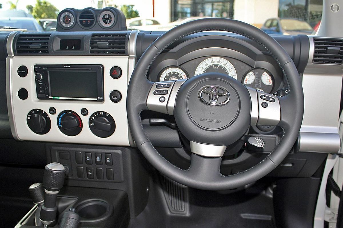 2012 Toyota FJ Cruiser GSJ15R