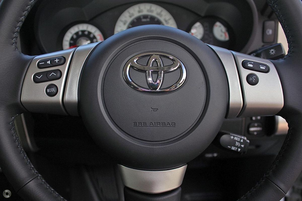 2012 Toyota FJ Cruiser GSJ15R