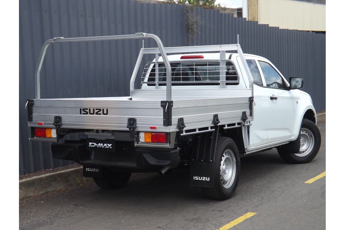 2025 Isuzu D-MAX SX High Ride Rear Wheel Drive
