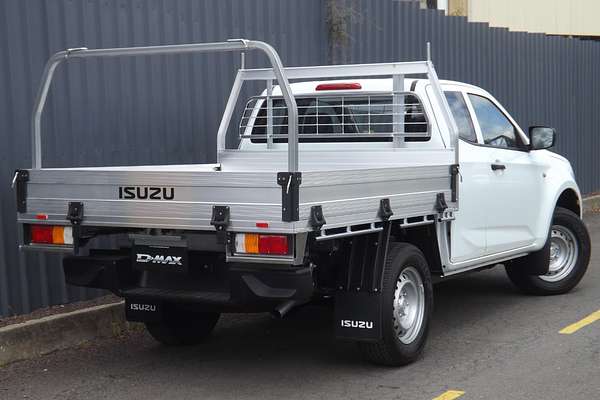 2025 Isuzu D-MAX SX High Ride Rear Wheel Drive