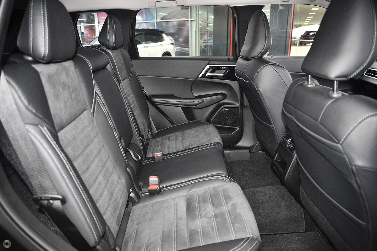 2025 Mitsubishi Outlander Aspire ZM