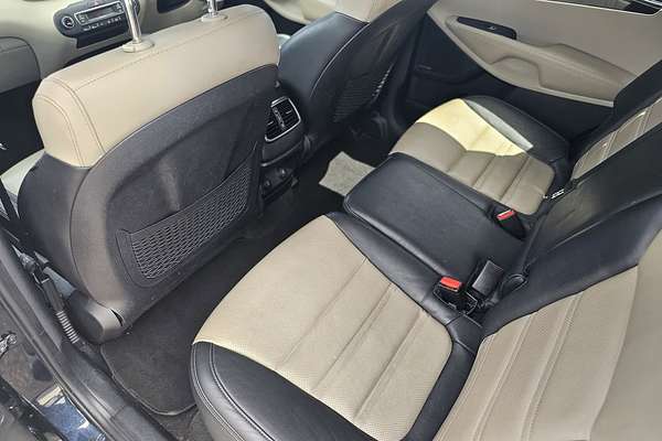 2019 Kia Sorento SLi UM