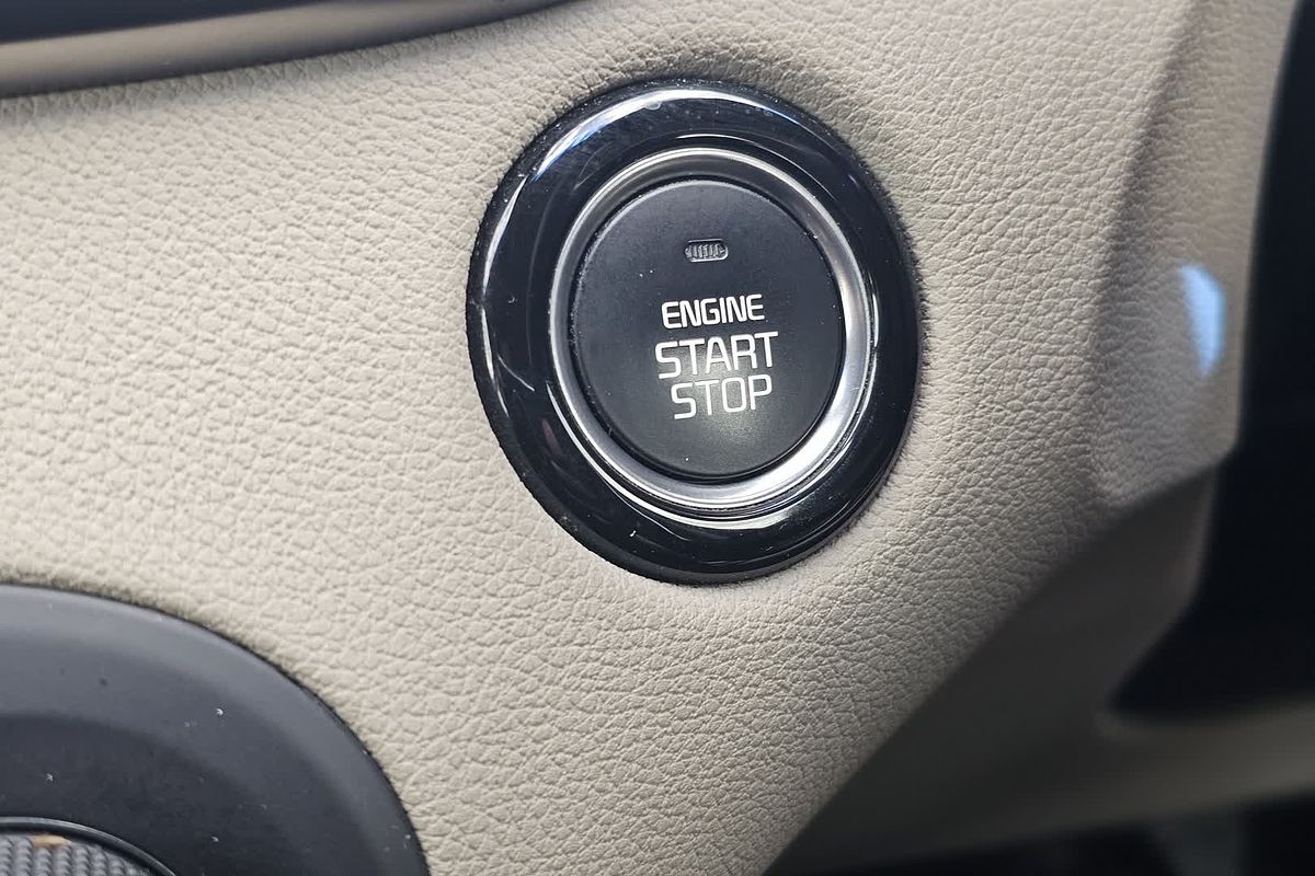 2019 Kia Sorento SLi UM