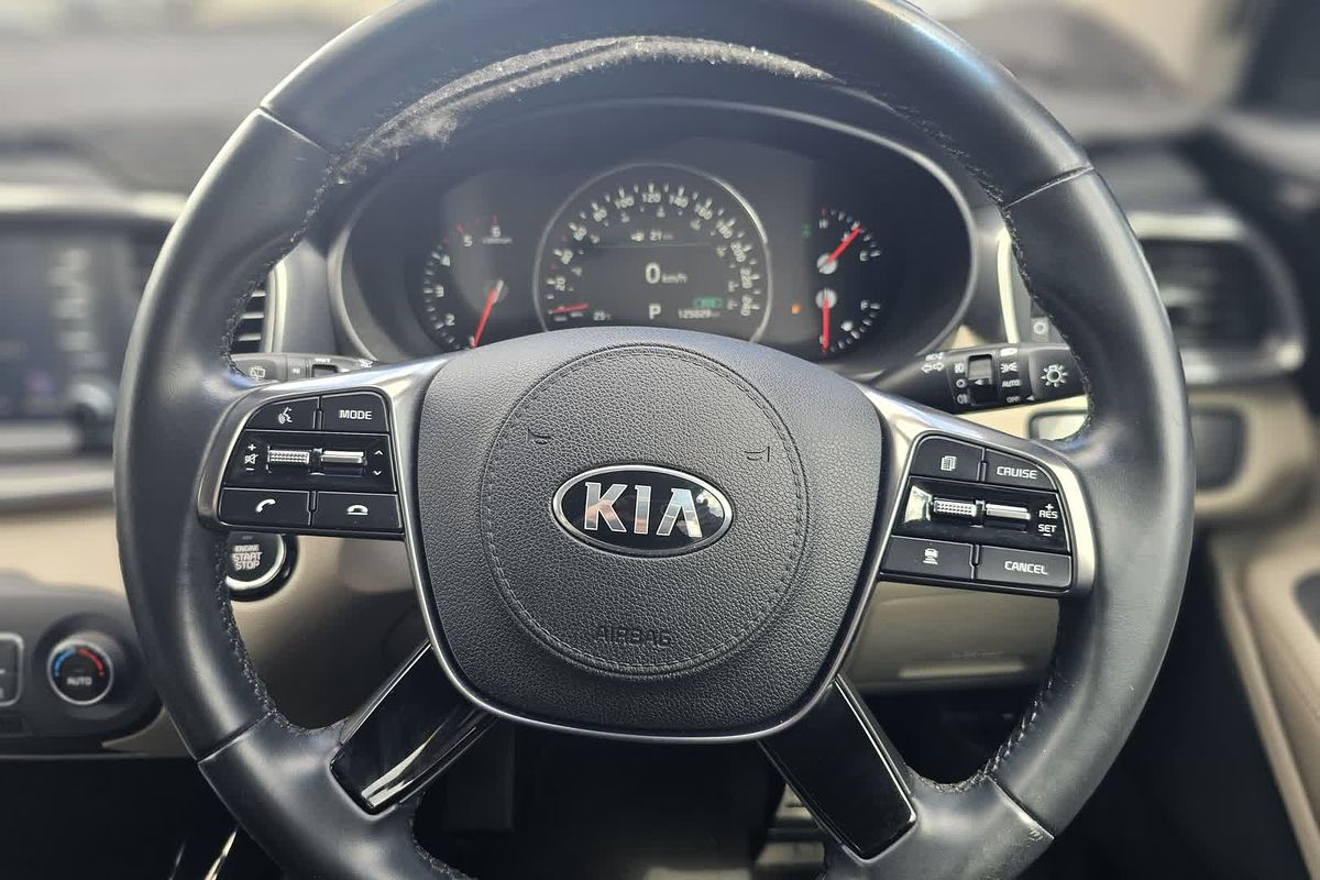 2019 Kia Sorento SLi UM