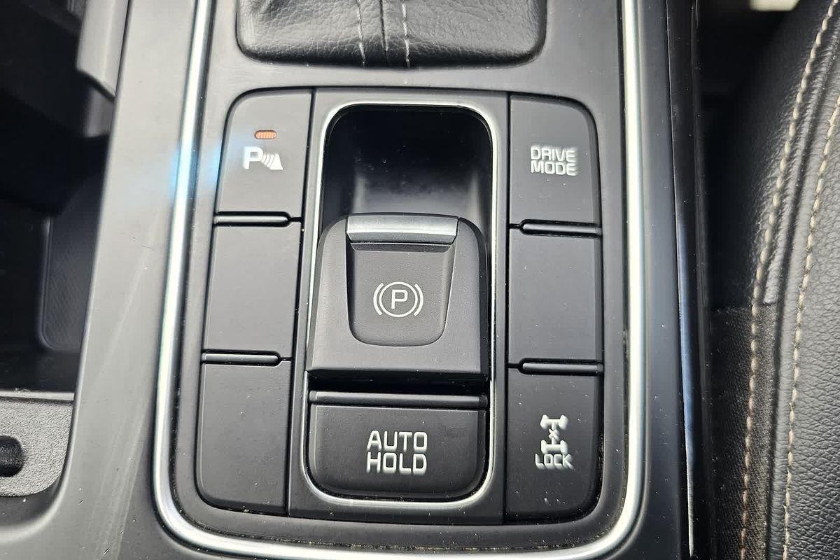 2019 Kia Sorento SLi UM