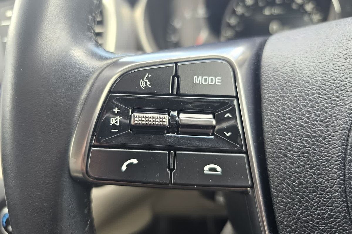 2019 Kia Sorento SLi UM