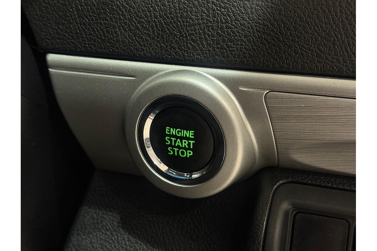 2015 Toyota Camry Atara S ASV50R