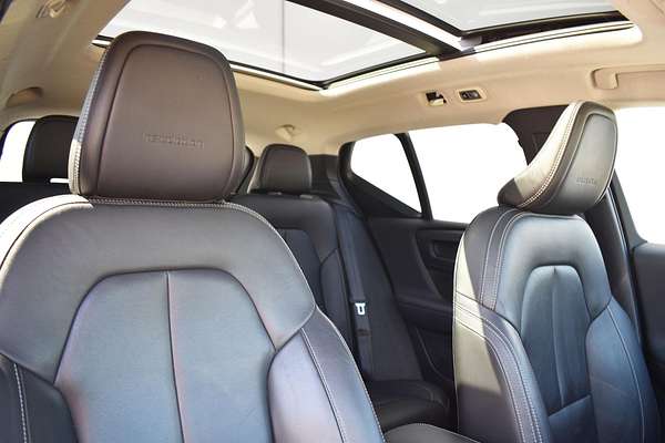 2018 Volvo XC40 T4 Inscription