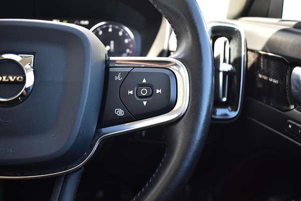 2018 Volvo XC40 T4 Inscription