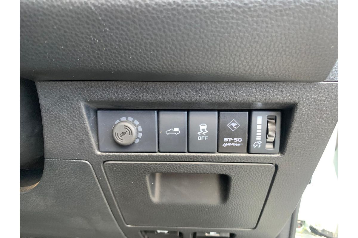 2025 Mazda BT-50 SP TF 4X4