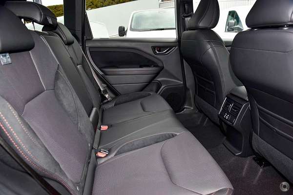 2025 Subaru Forester Hybrid Touring S6