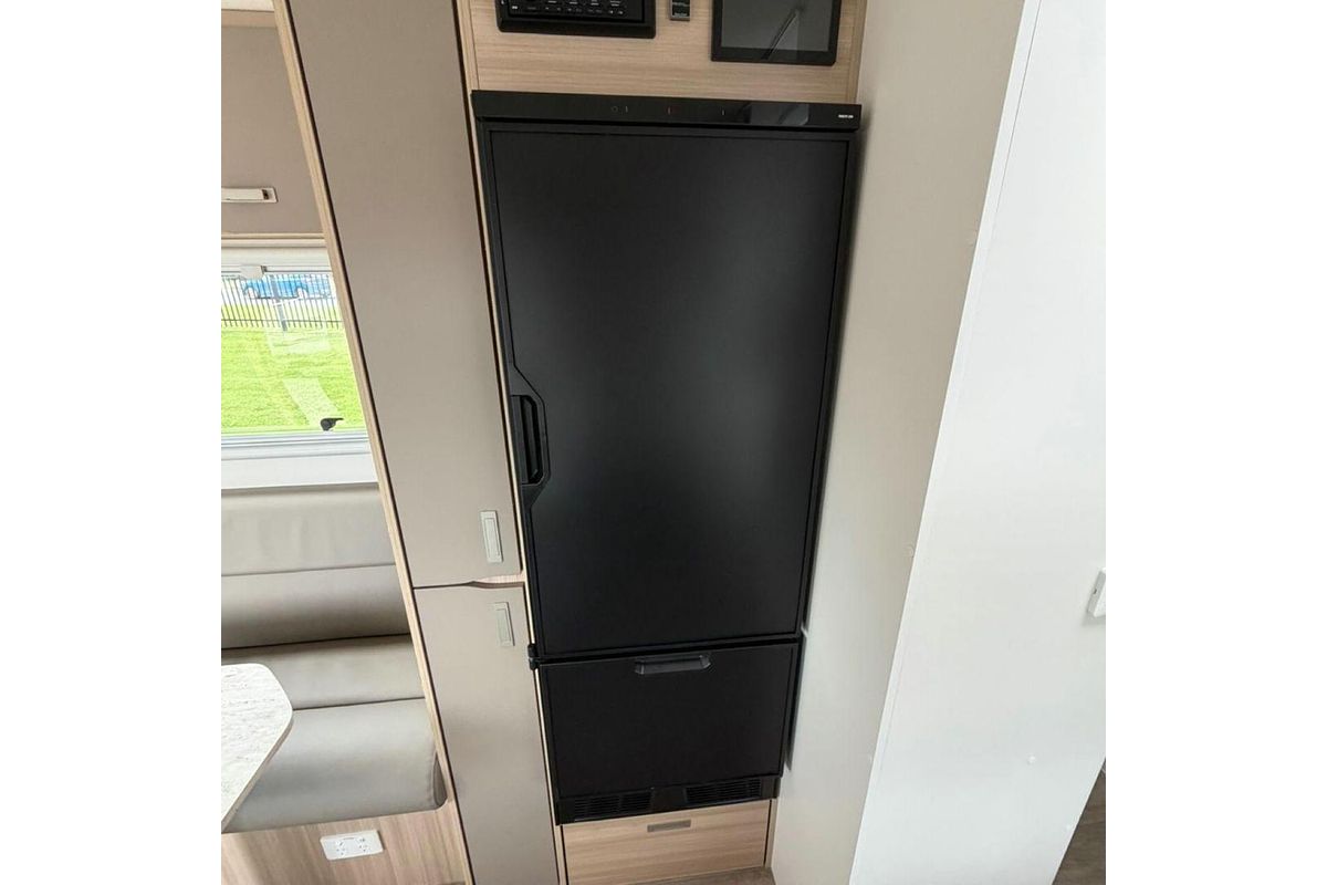 2025 Jayco Adventurer 22.68-1.48V.At-My25