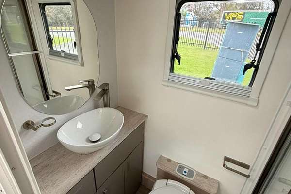 2025 Jayco Adventurer 22.68-1.48V.At-My25