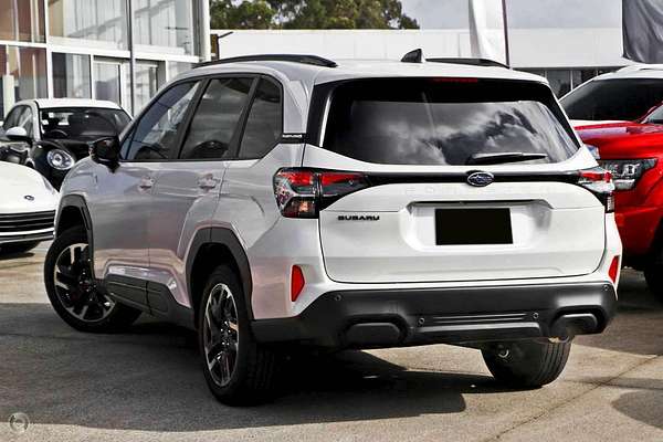 2025 Subaru Forester Touring S6