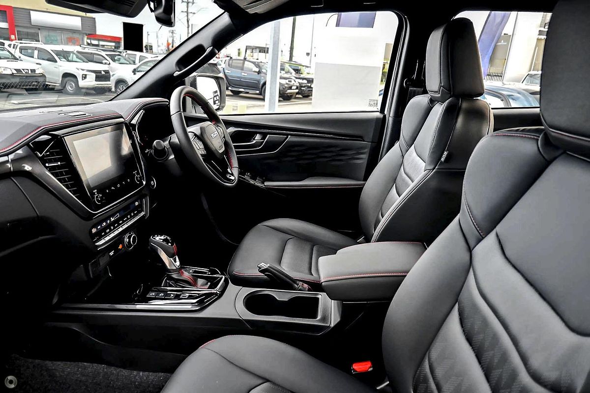 2025 Isuzu D-MAX X-TERRAIN 4X4